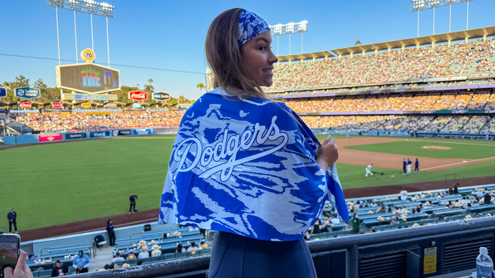 Dodgers Cooling Sun Scarf: Team Tie-Dye Wordmark