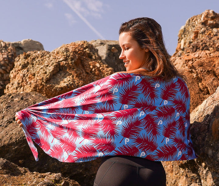 Phillies Cooling Sun Scarf: Coop Big Palm w/ Repeating Cap Logo